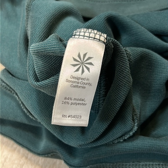Athleta Women’s Teal Casual Short Sleeve V-Neck T-Shirt Short Dress / Size Small - Picture 7 of 8